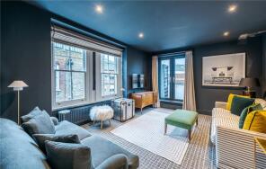 30a, Prince Of Wales Drive, London SW11 4SF