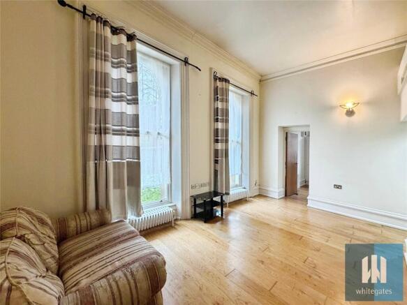 1 bed Apartment to rent Image 4