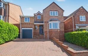11, St James Mews, Armley, Leeds LS12 3UT