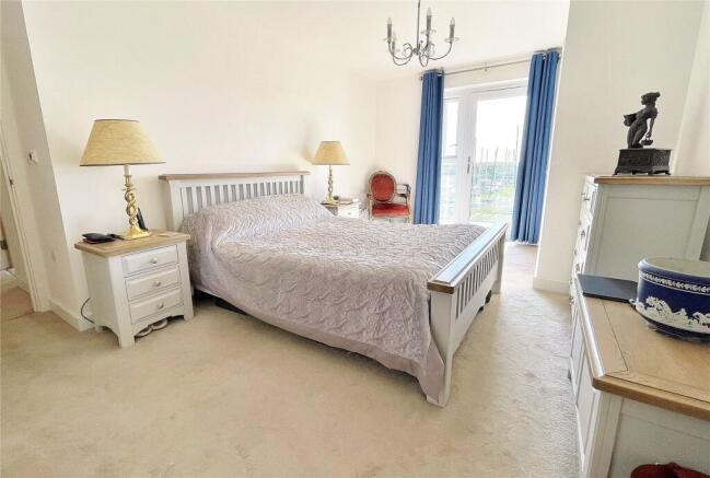Apartment in Worthing, West Worthing - More
