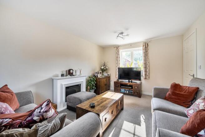 House in Herne Bay - More