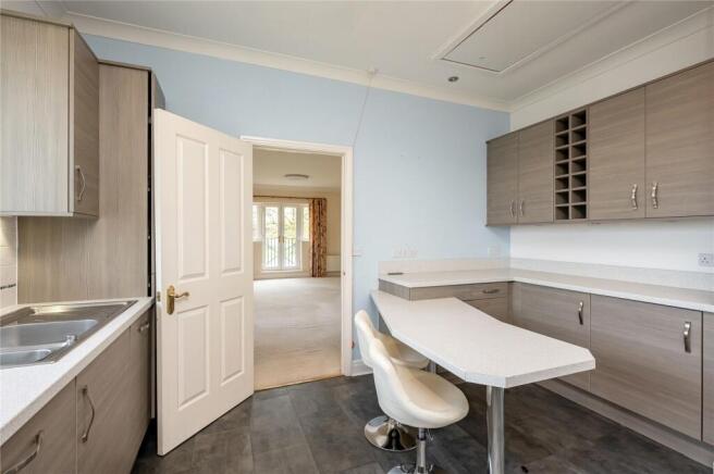 2 bed Link Detached House for sale Image 5