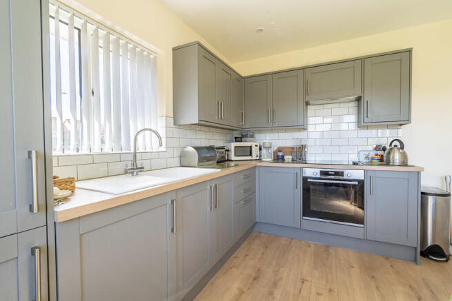 3 bed Detached Bungalow for sale Image 7