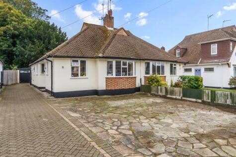 Portway Crescent, Ewell Village