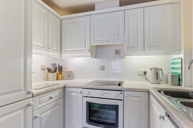 1 bed Apartment for sale Image 8