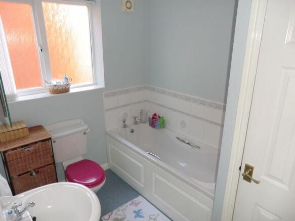 Photo 10