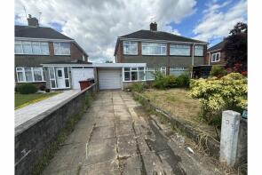 8, Pine Close, Kirkby Park, Kirkby L32 0RZ