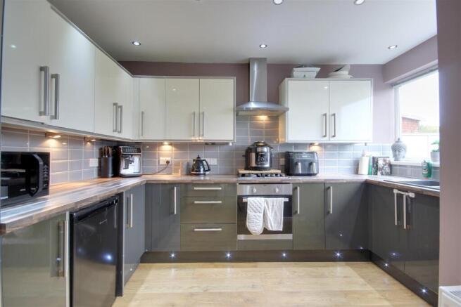 Breakfast Kitchen