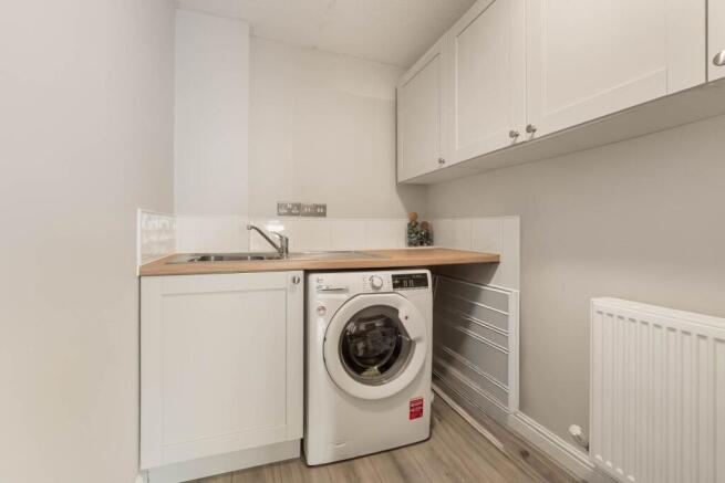 2 bed Town House for sale Image 3
