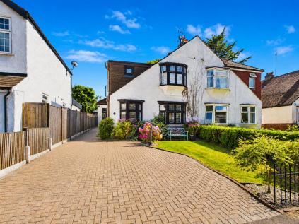 Warren Road, Banstead, SM7