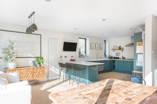 Kitchen/Dining