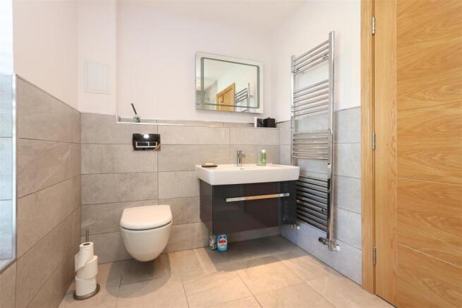Ensuite.jpg