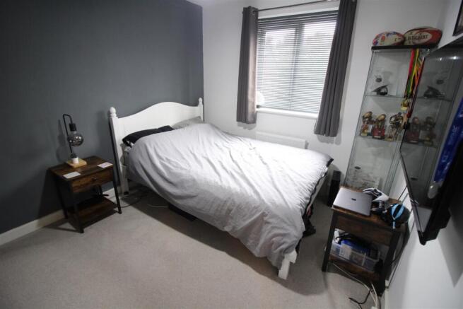 3 bed Semi-Detached for sale Image 12