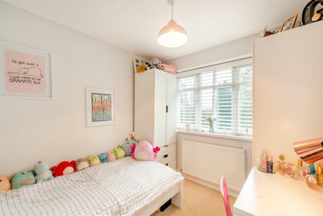 8573650-interior16.jpg