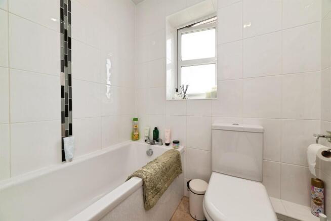 3 bed Detached for sale Image 12