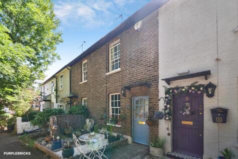 Norwood Terrace, Southall, UB2