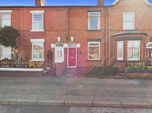 CAM03729G0-PR0274-STILL024