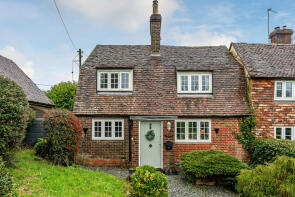 3, The Green, Hoath Corner To Oakenden Lane, Edenbridge TN8 7BU