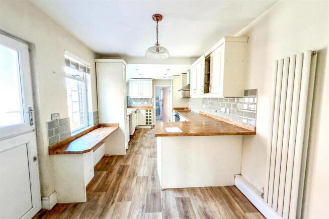 Kitchen/Breakfast Room