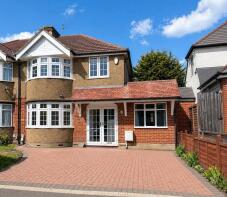 14, Ashdown Road, Uxbridge UB10 0HY
