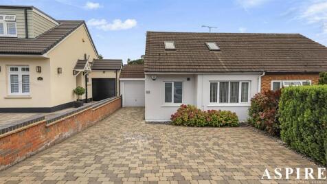Clifton Avenue, Benfleet