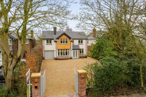 Luxury & Bespoke Four Bedroom Family Home, Sensitively Modernised In Leafy Hartford