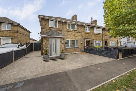 Acacia Avenue, Yiewsley
