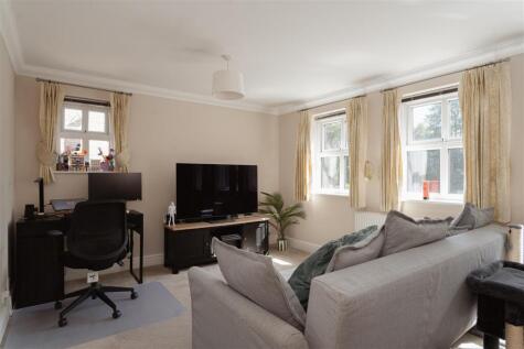 Howard Place, Reigate Hill, Reigate