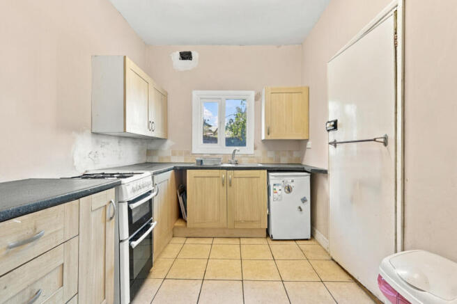 Elm Road, Leigh-on-sea, SS9 photo 4
