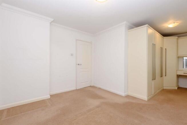 8453442-interior14-800.jpg
