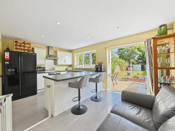 Kitchen/Dning Room