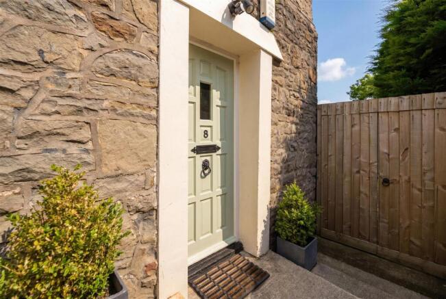 Private Entrance