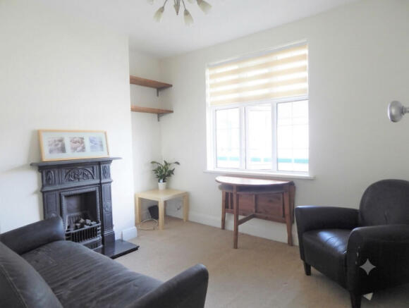 london39484leasehold qs.jpg