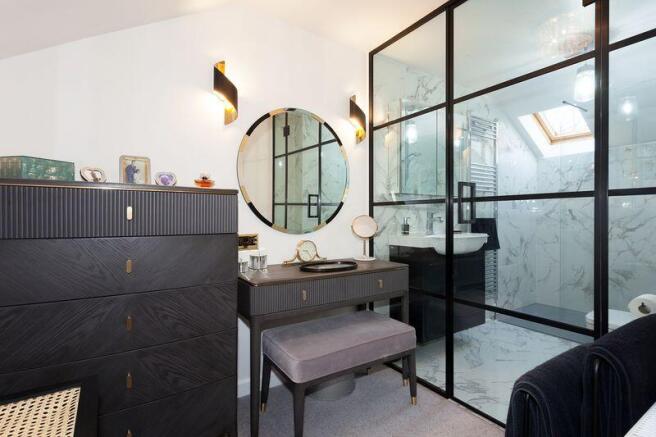 DRESSING AREA