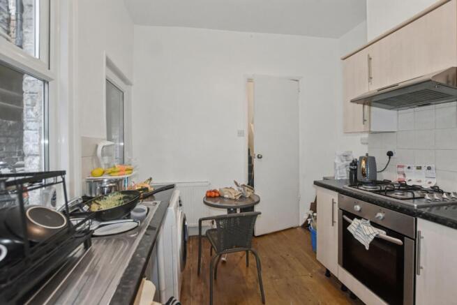 17 Floyd Road, Charlton, London, SE7 8AY