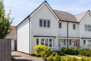 69, Iden Hurst, Hassocks BN6 9XZ