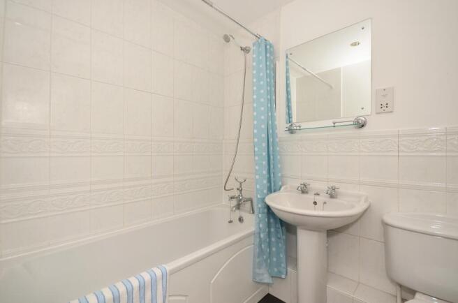 1 bed Flat to rent Image 5