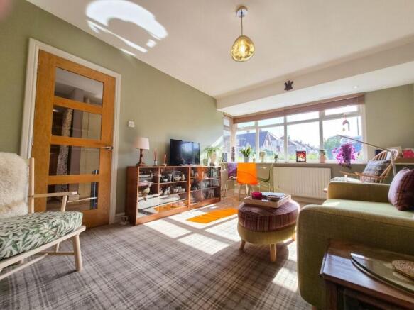 2 bed Semi-Detached Bungalow for sale Image 6