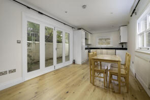 Flat 1, 519, Caledonian Road, London N7 9RN