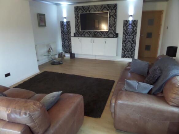 Extended Lounge