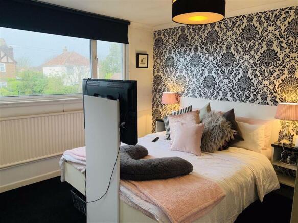 BEDROOM: