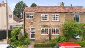 6, Church Lane, Waltham DN37 0ES