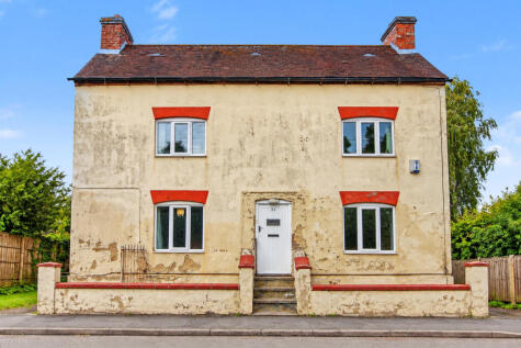 Main Street, Snarestone