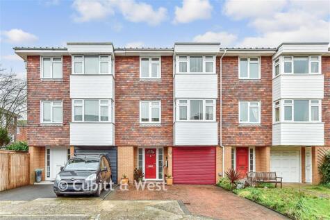 Chadderton Gardens, Portsmouth, Hampshire