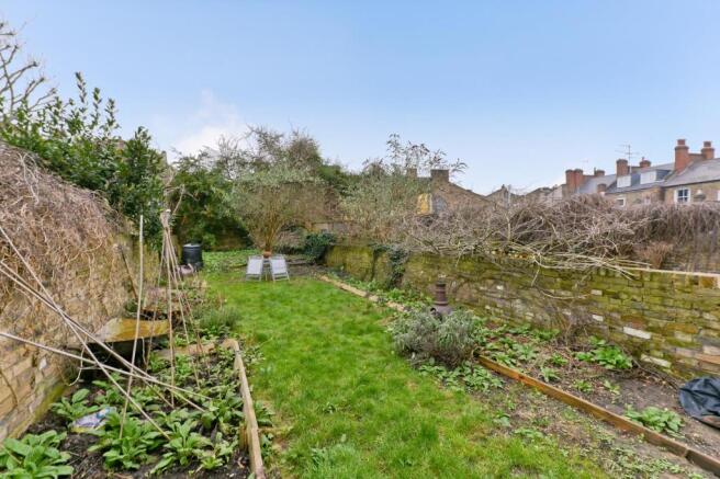 Garden - Alt Angle