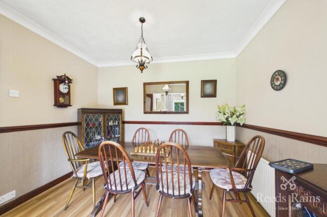 3 bed Detached for sale Image 6