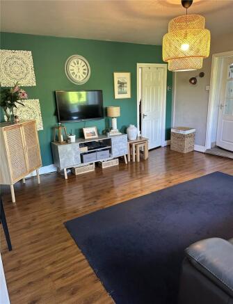 7 bed Detached for sale Image 7