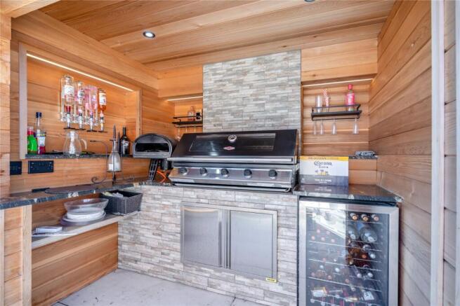 4 bed Equestrian Facility for sale Image 12