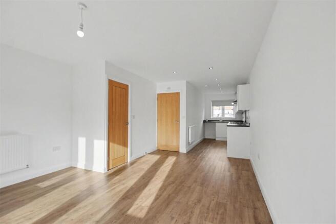 1 Marchie close lounge kitchen.jpg