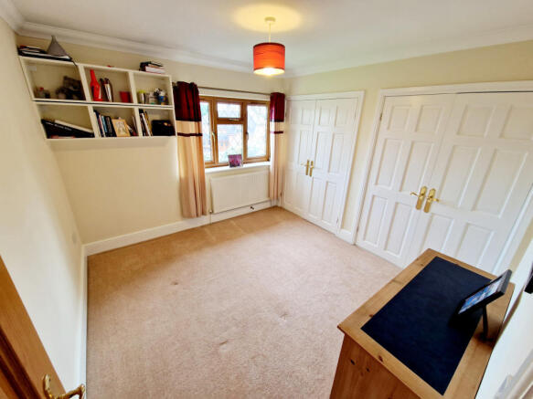 Photo 16